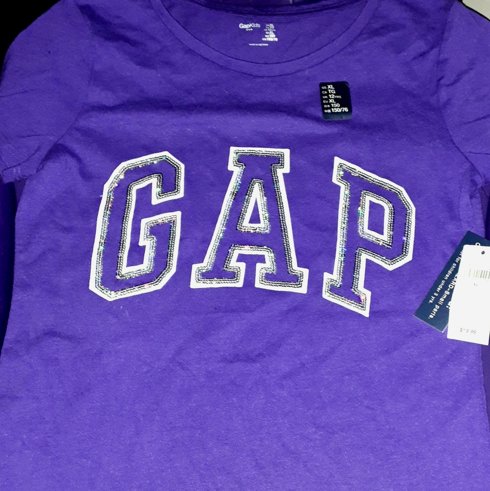 New GAP top